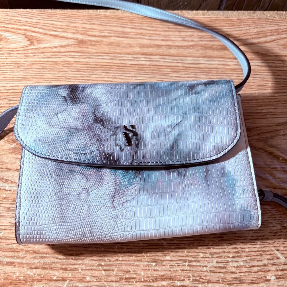 Simply Vera Wang Crossbody Purse Grey Blue Snake Print Small